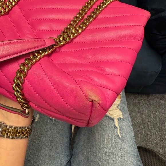 Tory Burch Kira Hot Pink Quilted Women's Bag - Picture 7 of 12